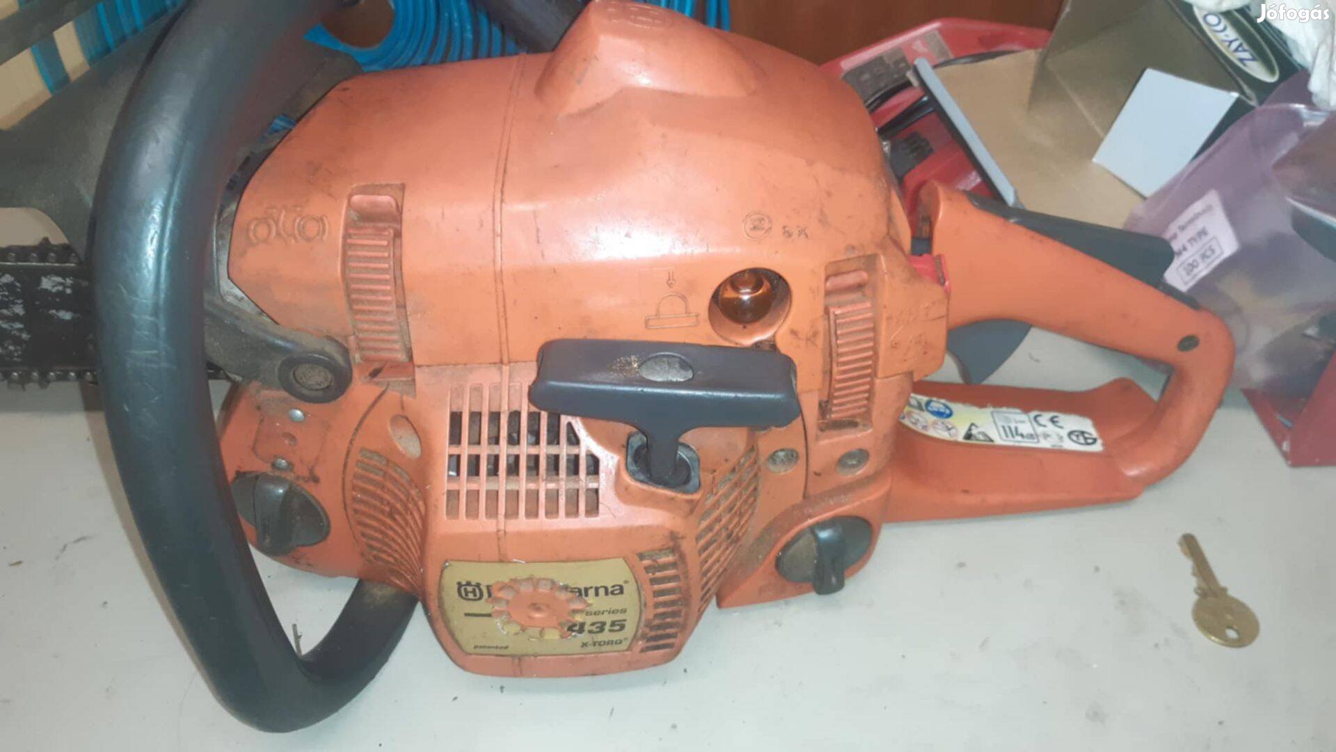 Husqvarna 435 benzines láncfűrész