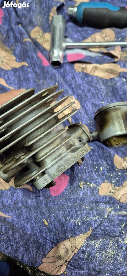 Husqvarna 61 bontott hengerszett