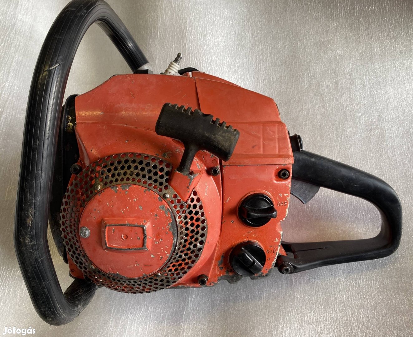 Husqvarna L77 motorfűrész láncfűrész