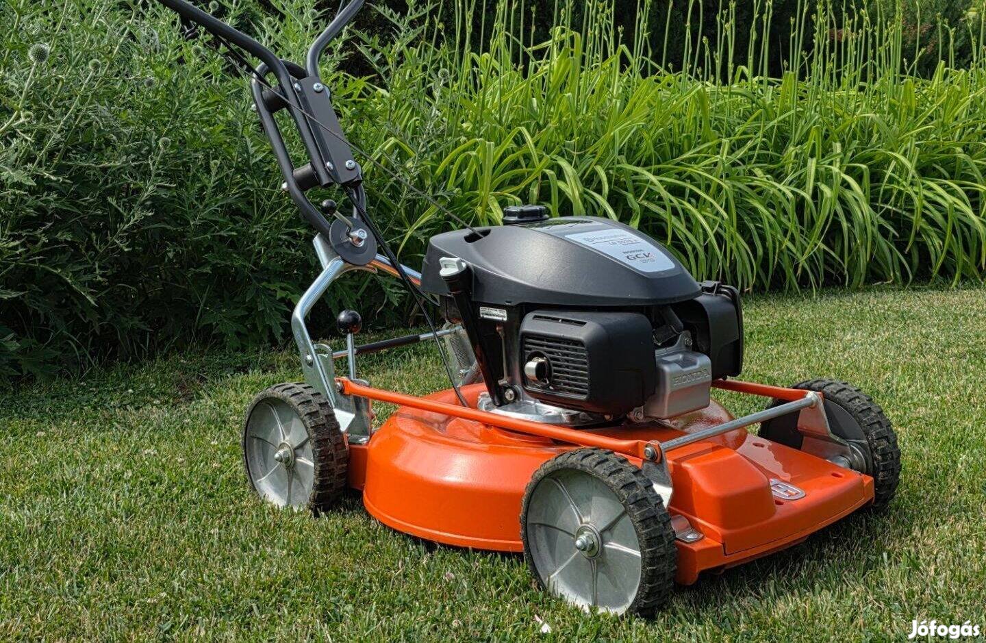 Husqvarna LB 553Se fűnyíró. Gyönyörű. Kihagyhatatlan lehetőség!