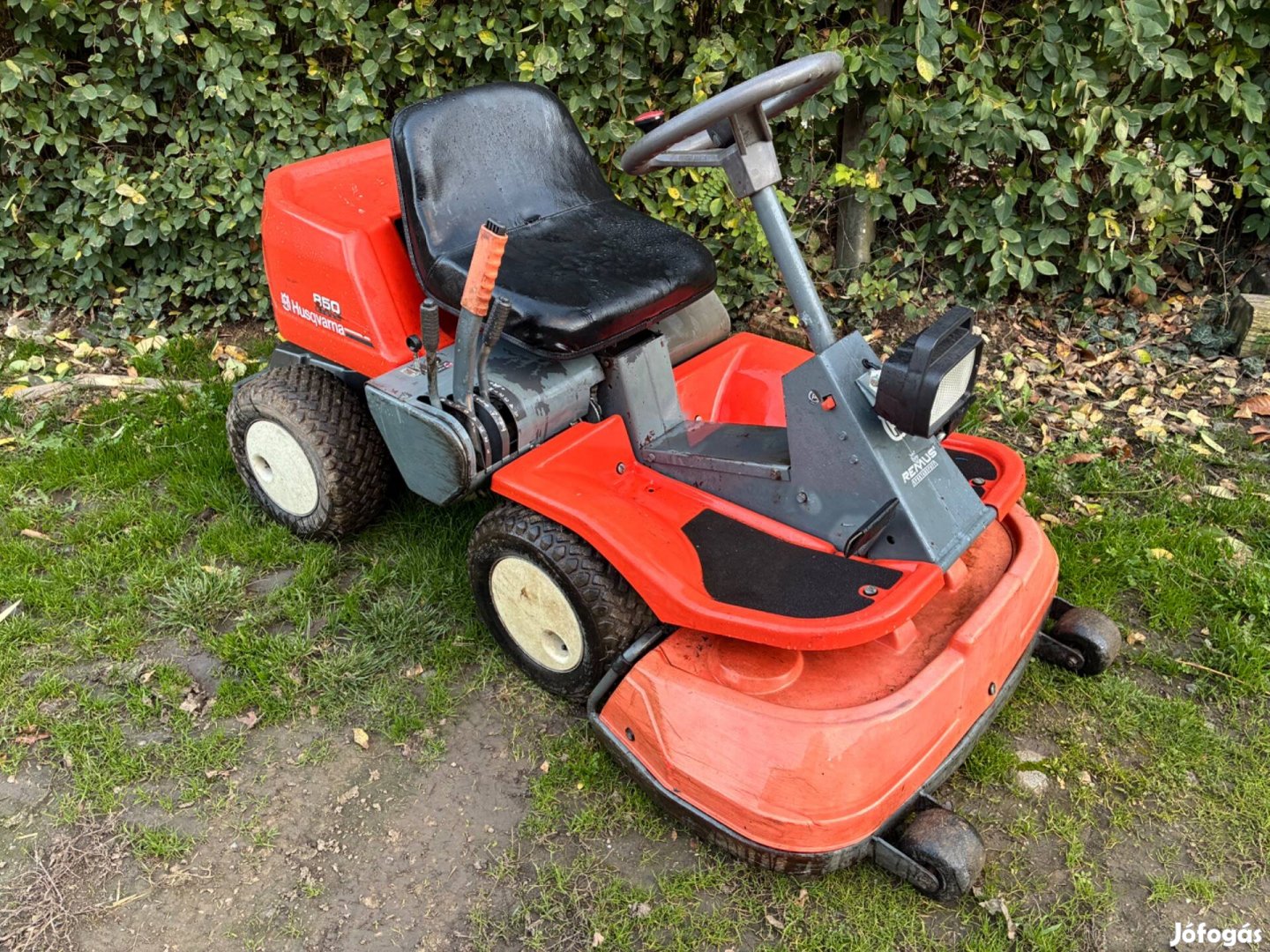 Husqvarna Rider 850 fűnyírótraktor