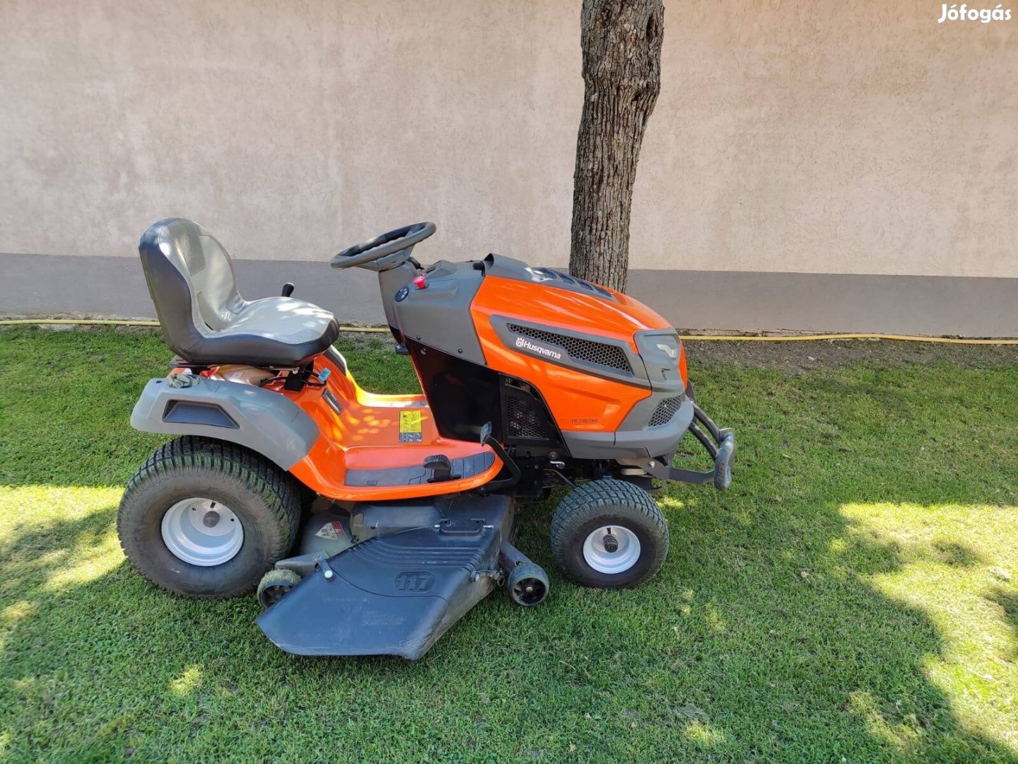 Husqvarna TS 146TXD fűnyíró traktor eladó