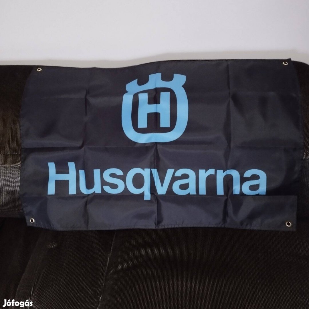 Husqvarna dekoráció 60x90 