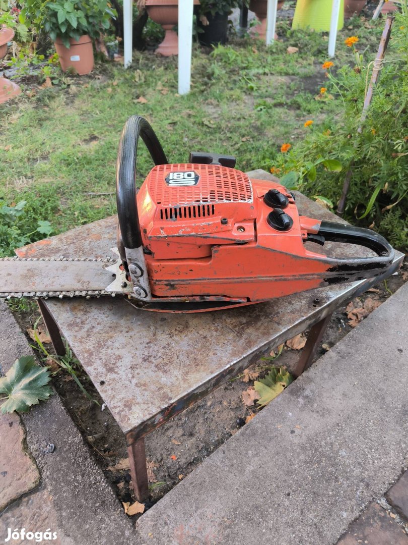 Husqvarna láncfűrész