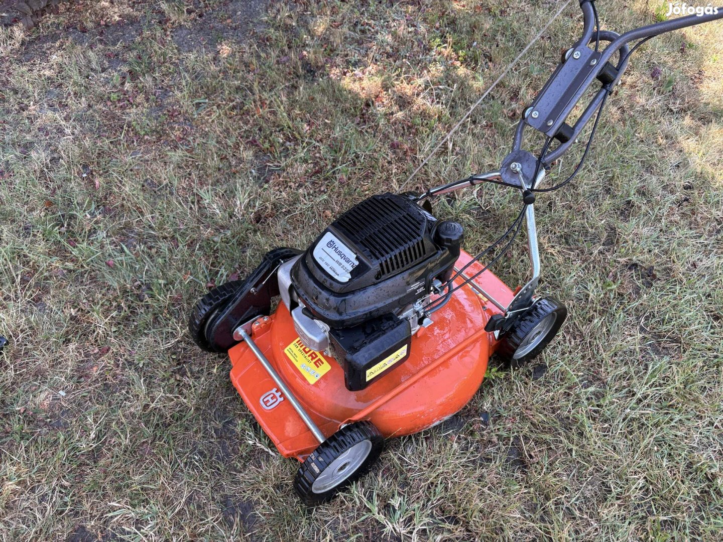 Husqvarna múlcsozó önjáró fűnyíró 