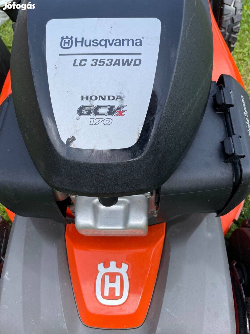 Husqvarna szalonállapotú garanciális öszkerekes ipari fűnyíró