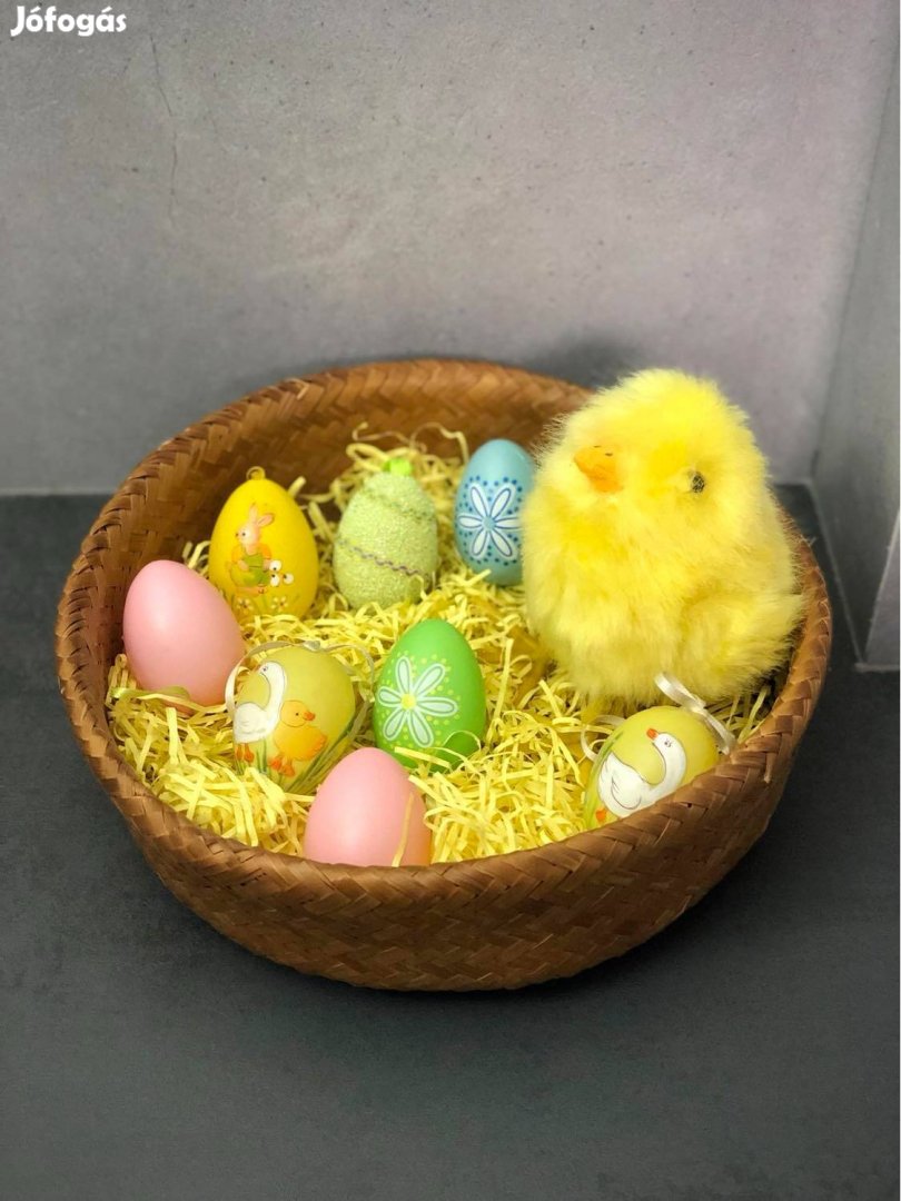Húsvéti asztaldísz, tojás dekoráció