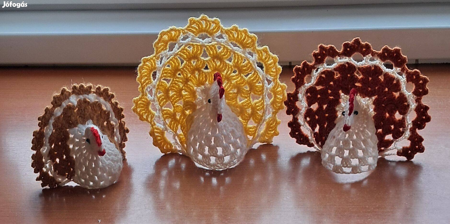 Húsvéti horgolt tyúk 3 db