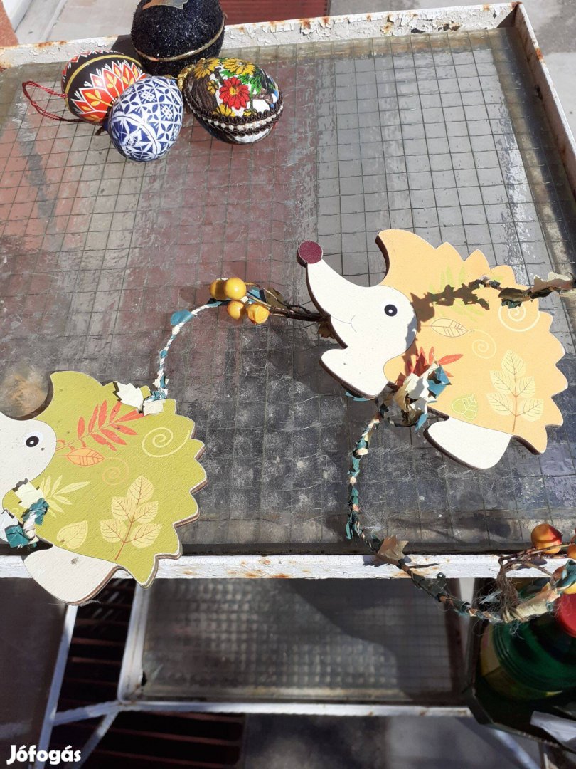 Húsvéti tavaszi ajtó vagy ablak dekoráció fából