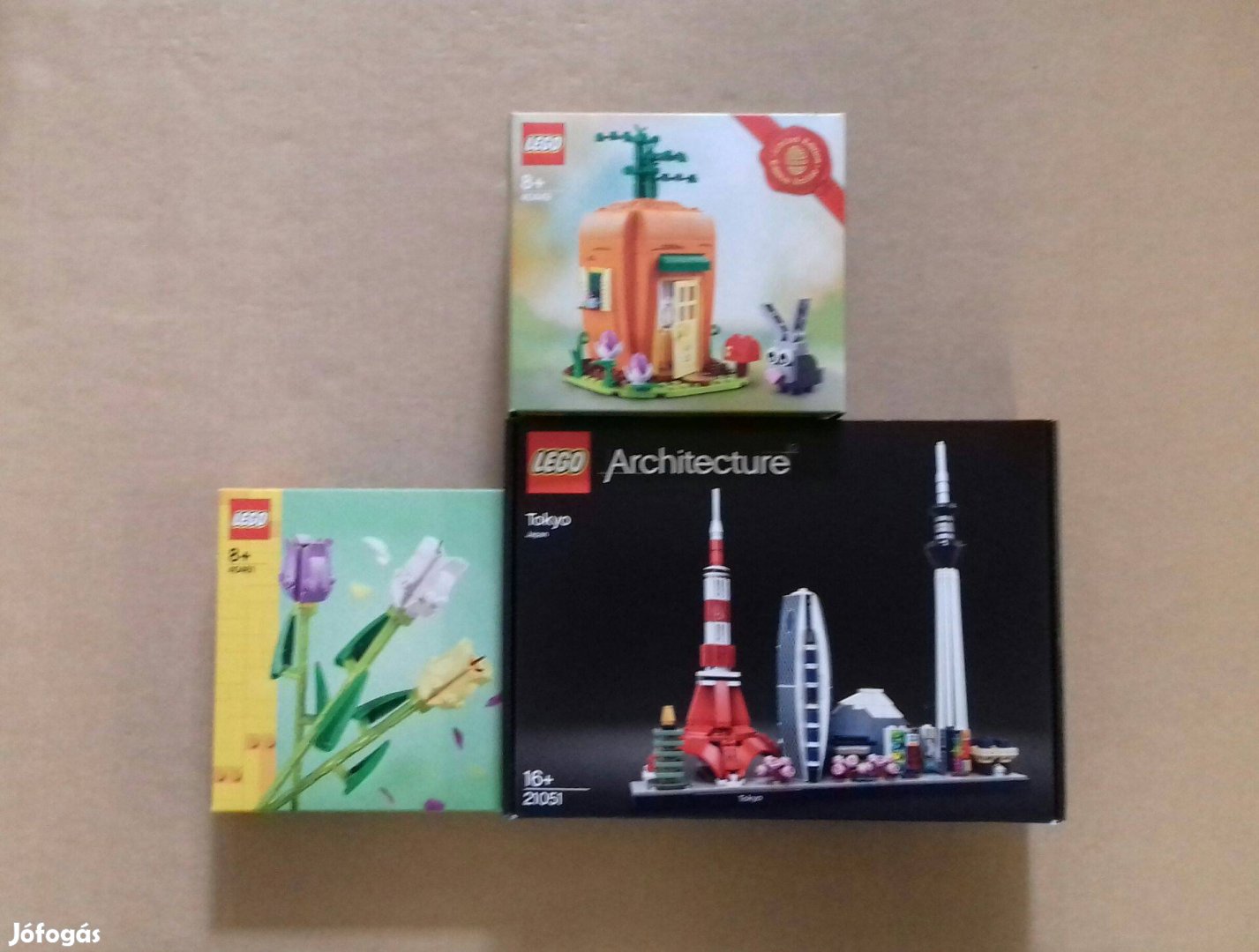 Húsvétra: bontatlan LEGO Architecture 21051 Tokyo + 40449 + 40461 Foxá
