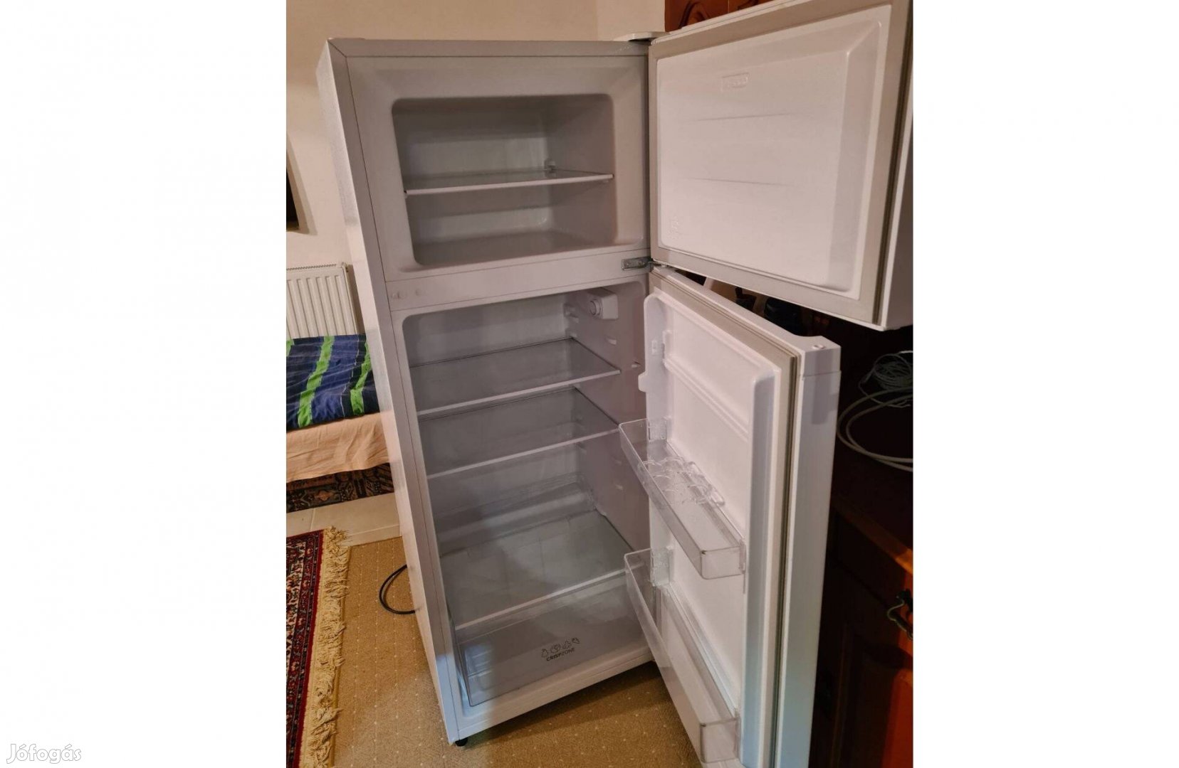 Hűtő/fagyasztószekrény eladó