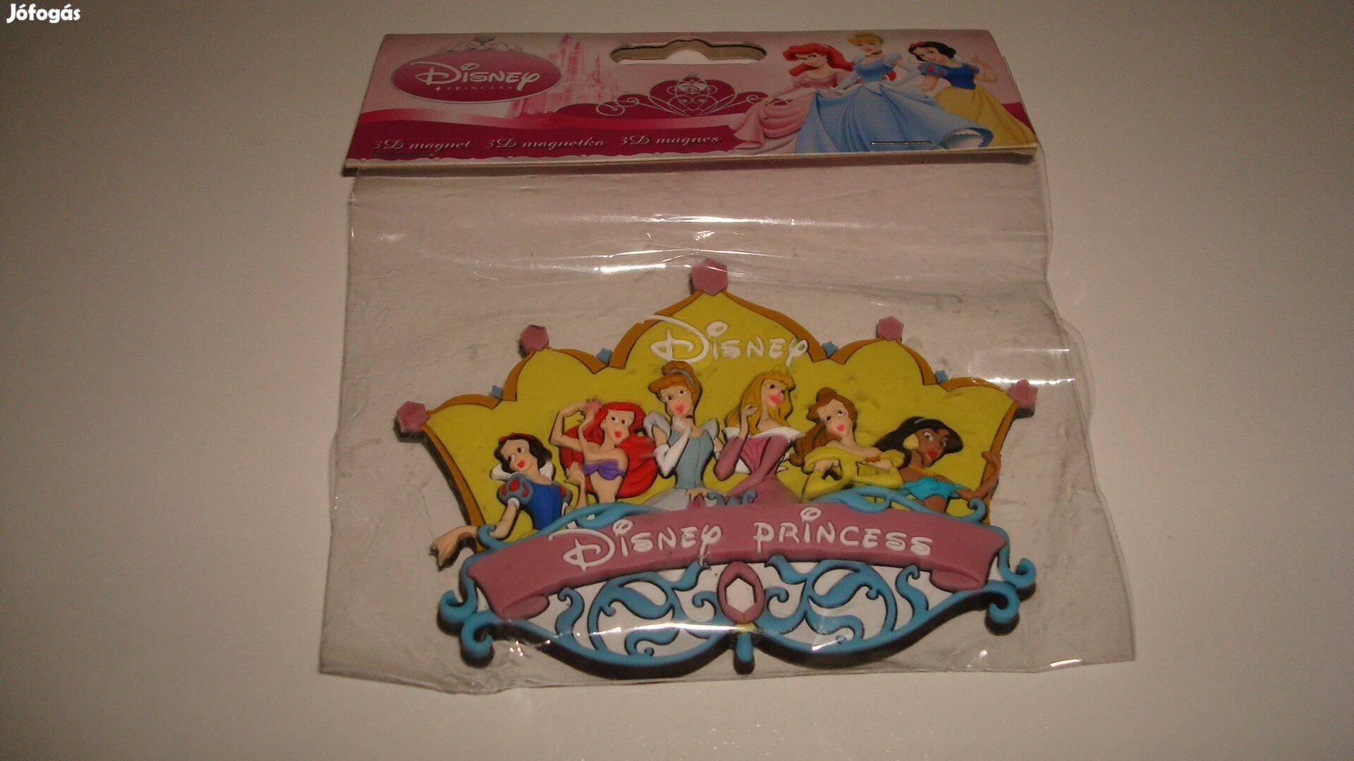 Hűtő mágnes - Disney hercegnőkkel ! Vadonatúj ! 6 x 8 cm