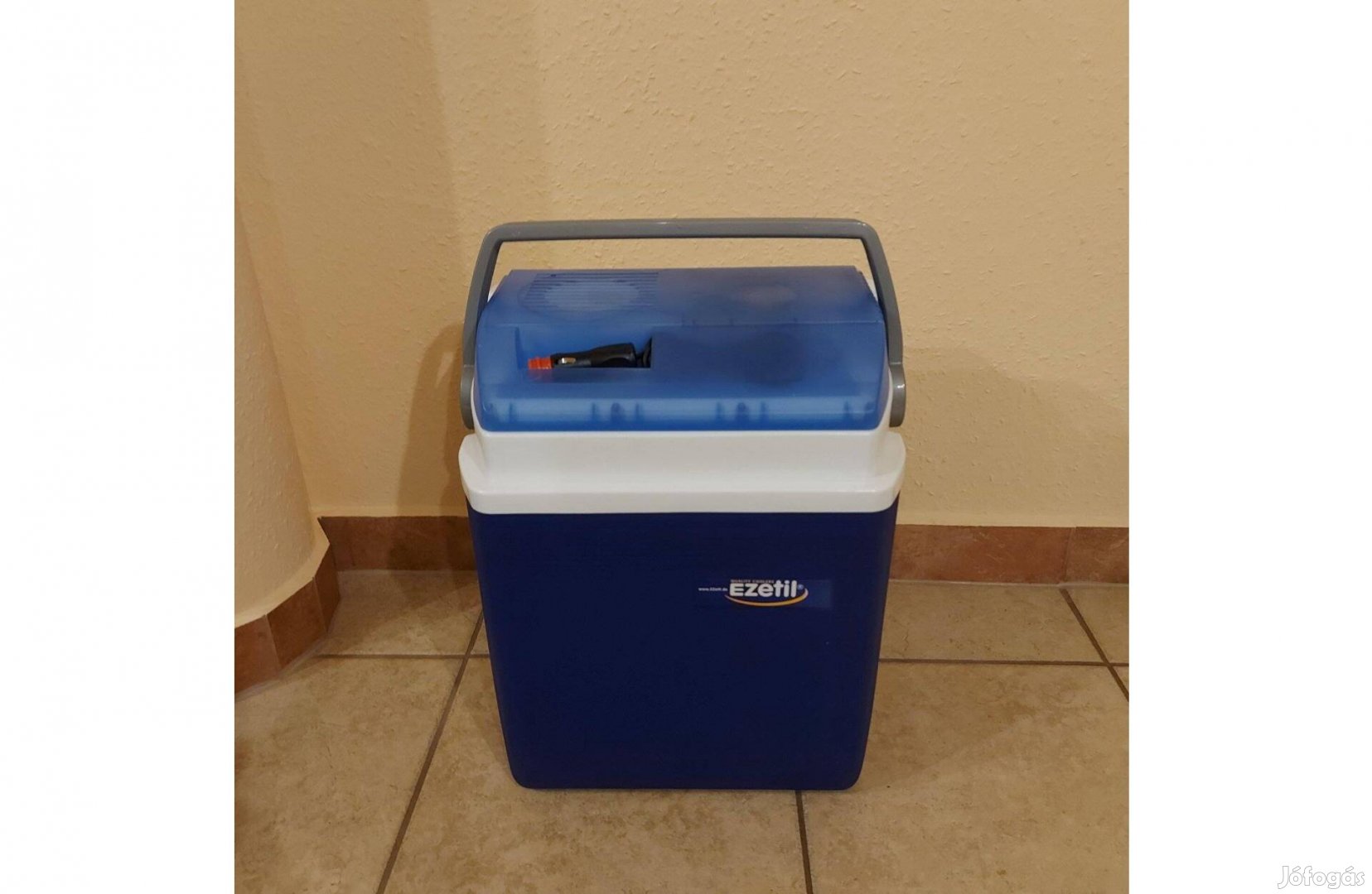 Hűtőláda, új, 12V, (24L) Ezetiel