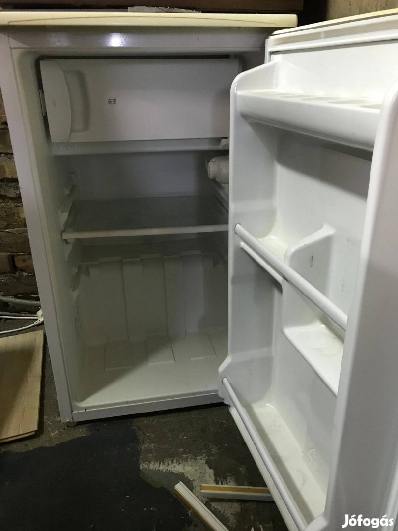 Hűtőszekrény eladó Móron