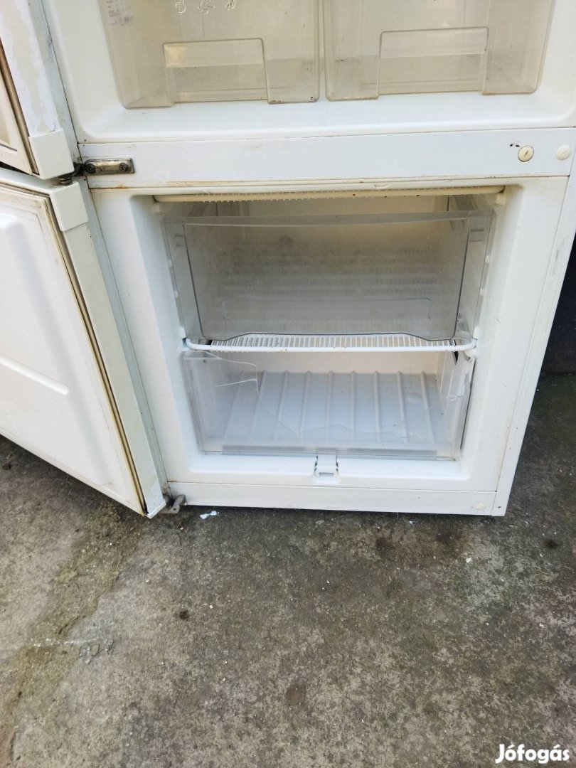 Hűtőszekrény hibátlan működéssel