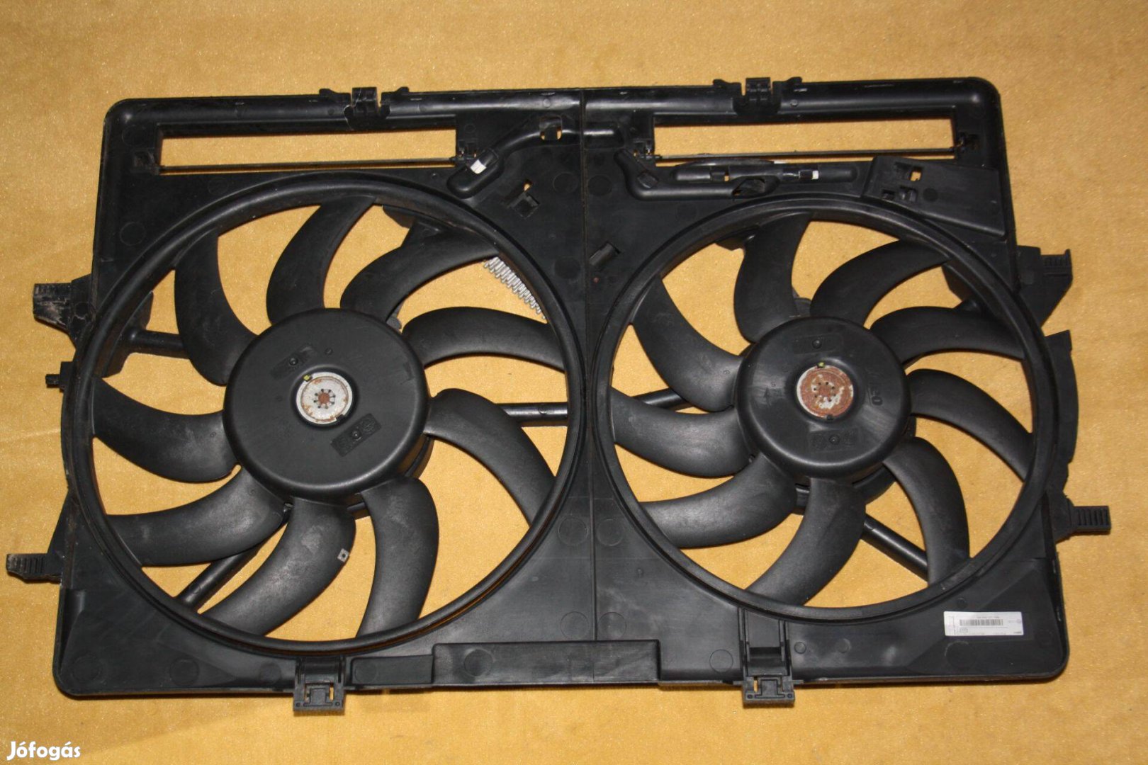 Hűtőventillátor AUDI A4 A5 Q5 A6 A7 8K0959501G 8K0121003Ad