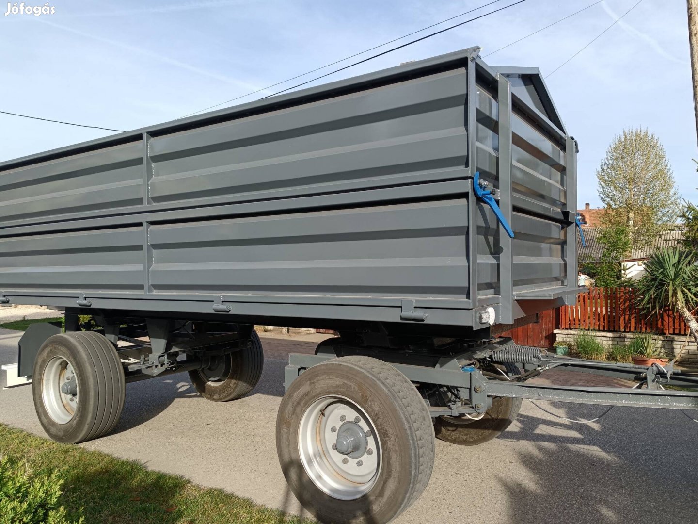 Hw 6011 pótkocsi feljavított új oldal plató kamion gumi
