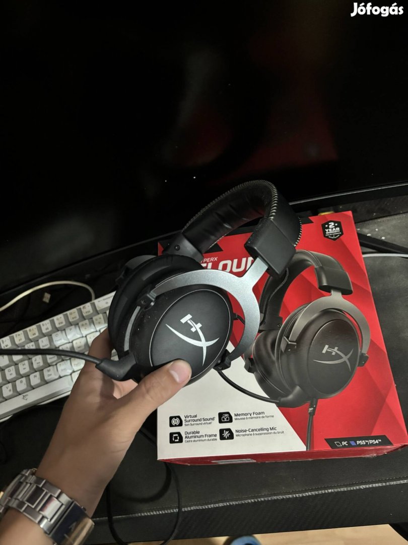 Hyperx cloud II garis