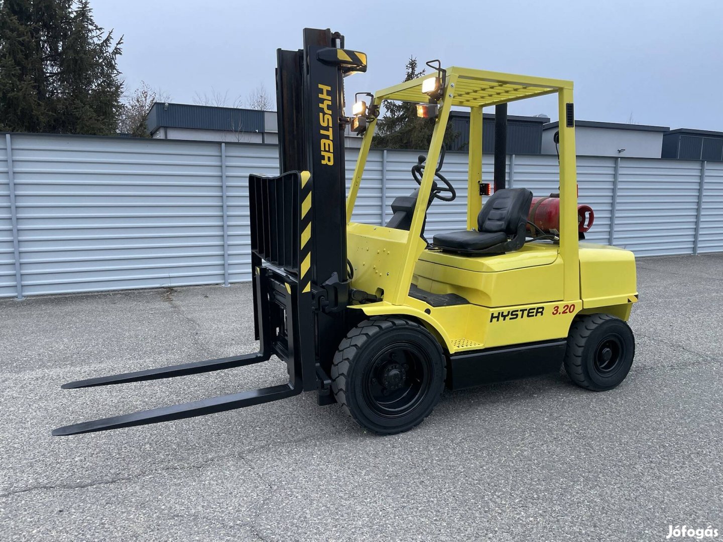 Hyster 3.2T Gázos Targonca oldalmozgató!