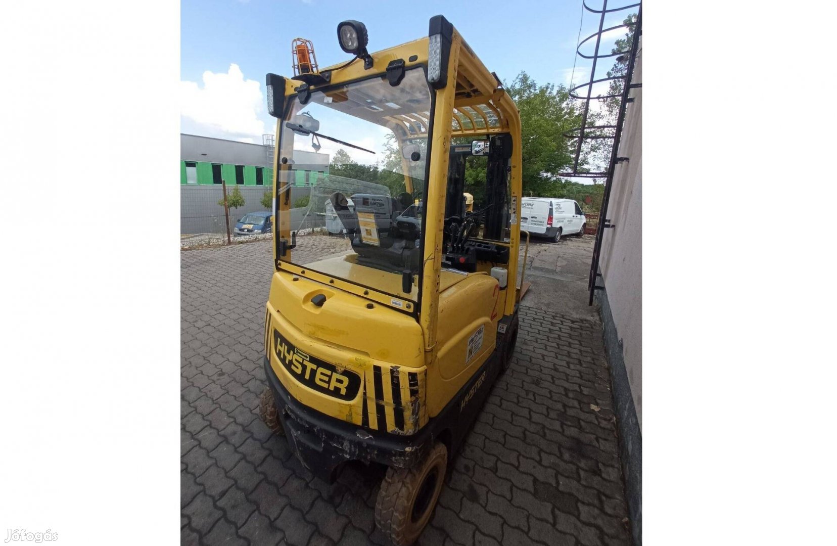 Hyster J 2.5 XN elektromos négytámaszú homlokvillás targonca - K 7967