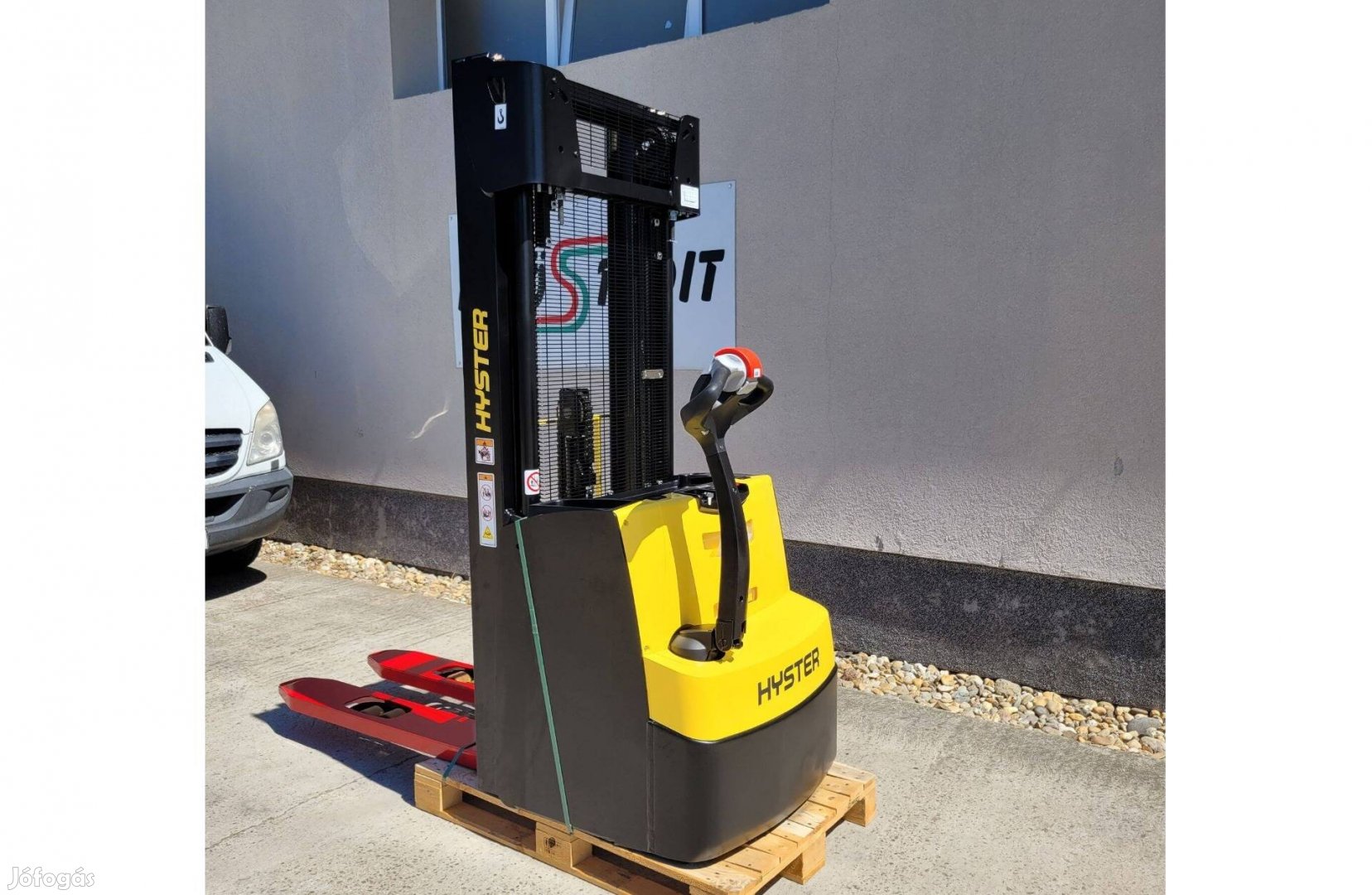 Hyster S 1.6 gyalogkíséretű raklapemelő targonca - K 4273