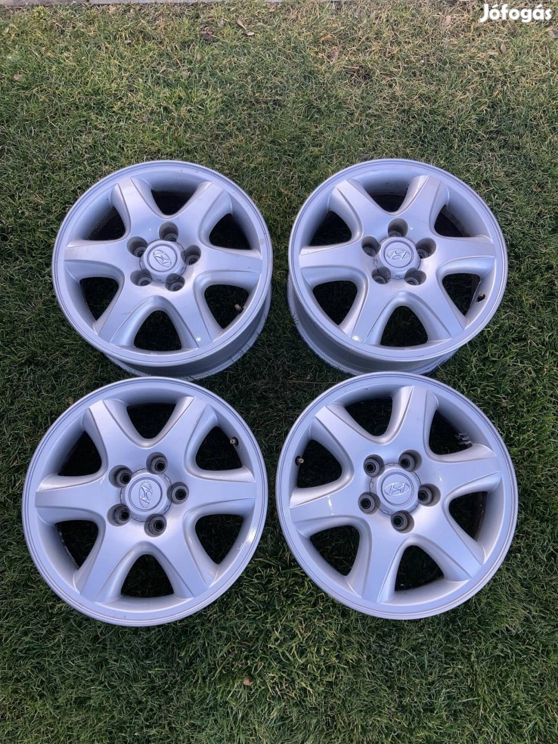 Hyundai 16 col 5x114,3 gyári alufelni