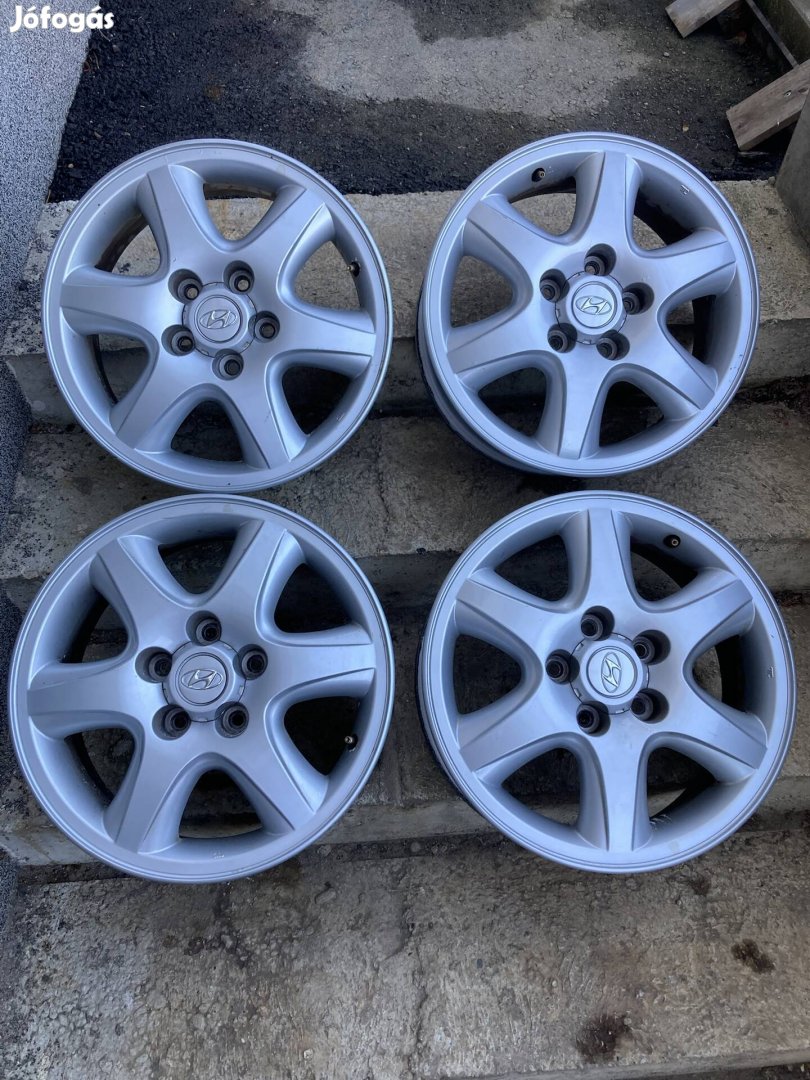 Hyundai 16 col 5x114,3 gyári alufelni