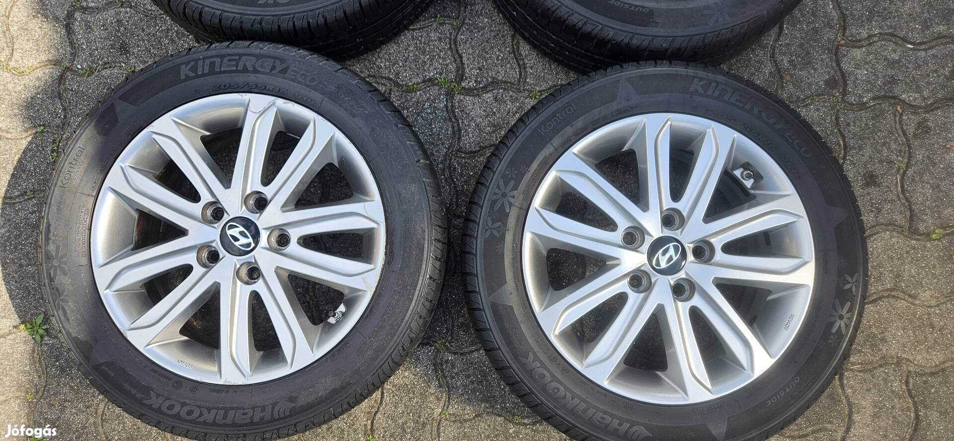 Hyundai 16 gyári alufelni 5x114.3