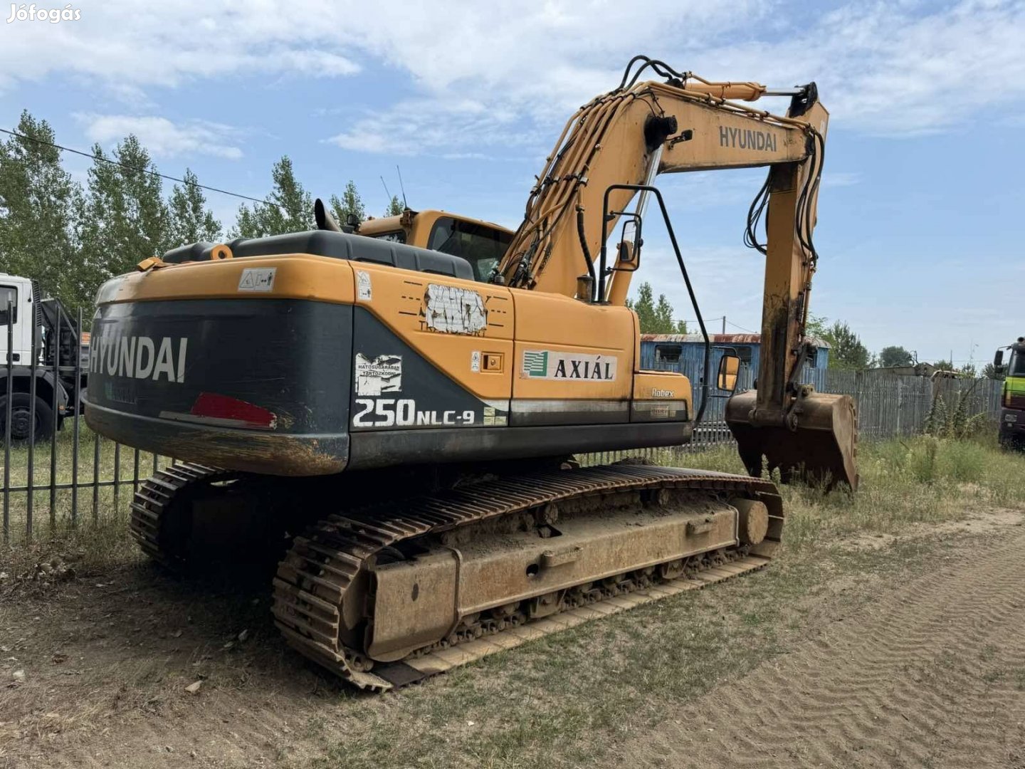 Hyundai 250 NLC-9 lánctalpas forgórakodó