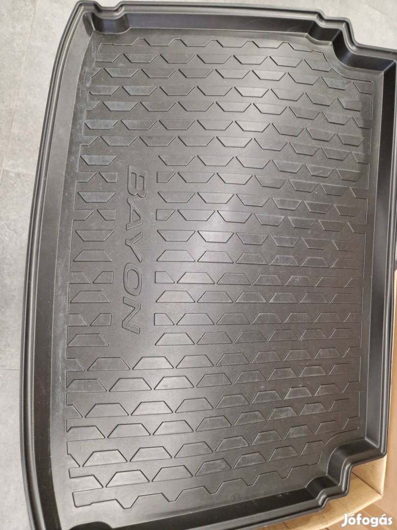 Hyundai Bayon gyári csomagtér tálca