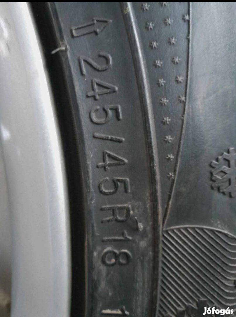 Hyundai Coupe Genesis gyári téli kerekek eladók