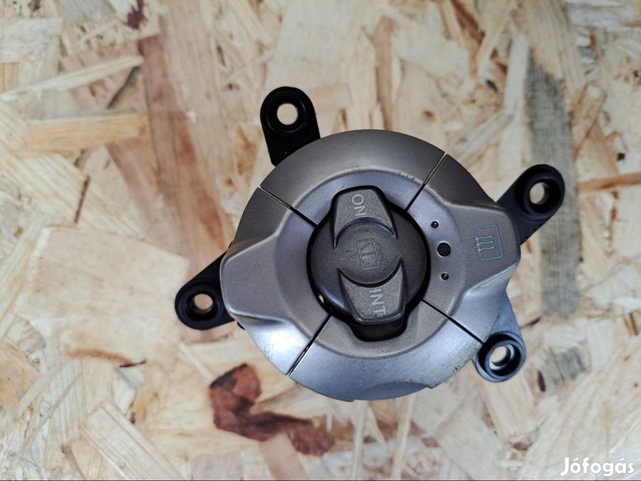 Hyundai Coupe 1997-2002 Hátsó Ablaktörlő Kapcsoló