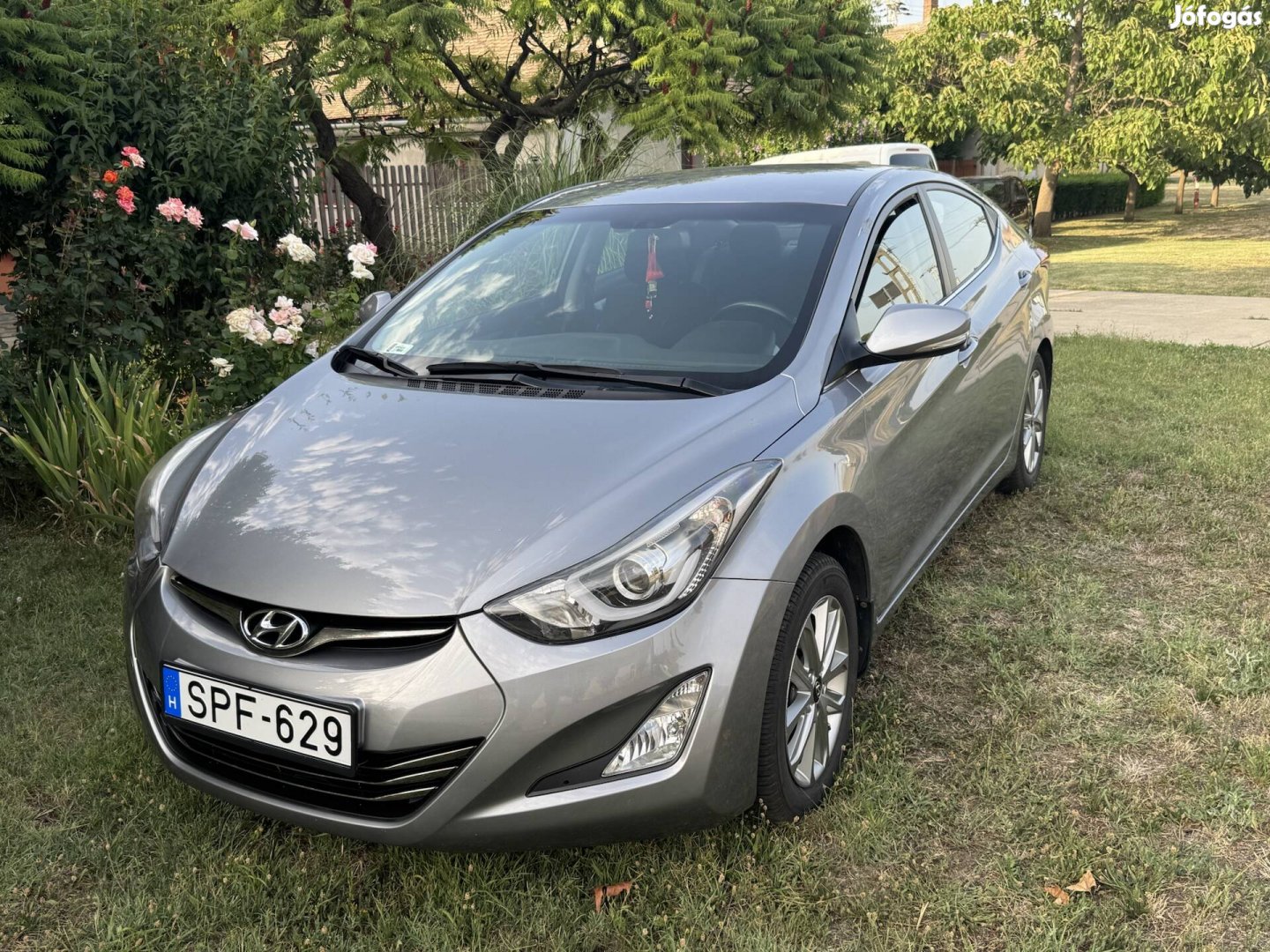 Hyundai Elentra(benzin)