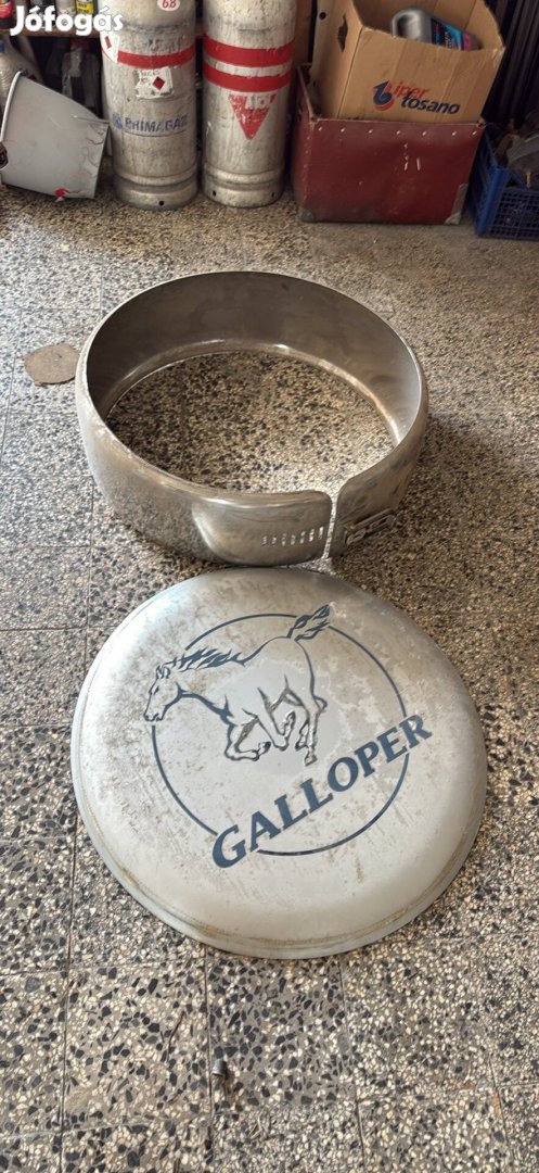 Hyundai Galloper pótkerék takaró