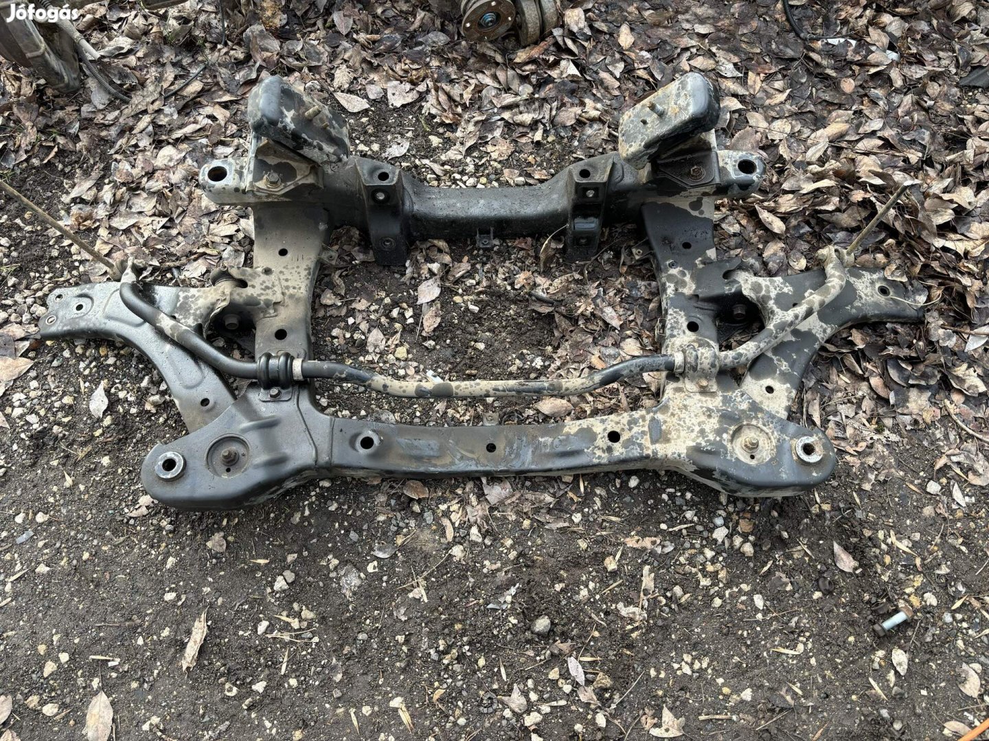 Hyundai H1 bölcső motortartó 