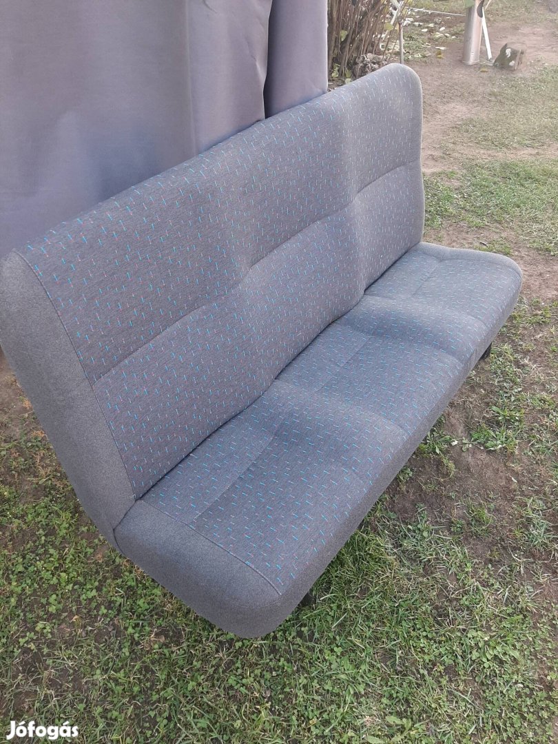 Hyundai H200 3-as ülés!