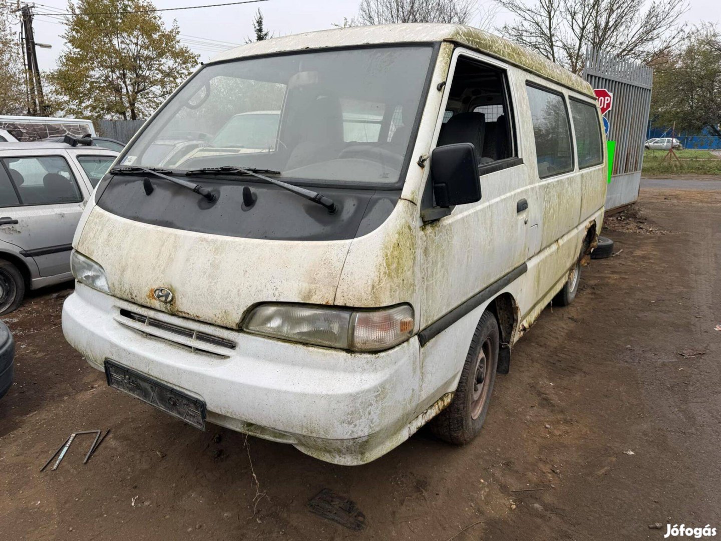 Hyundai H 100 2.5D -D4Bxr- bontott alkatrészek