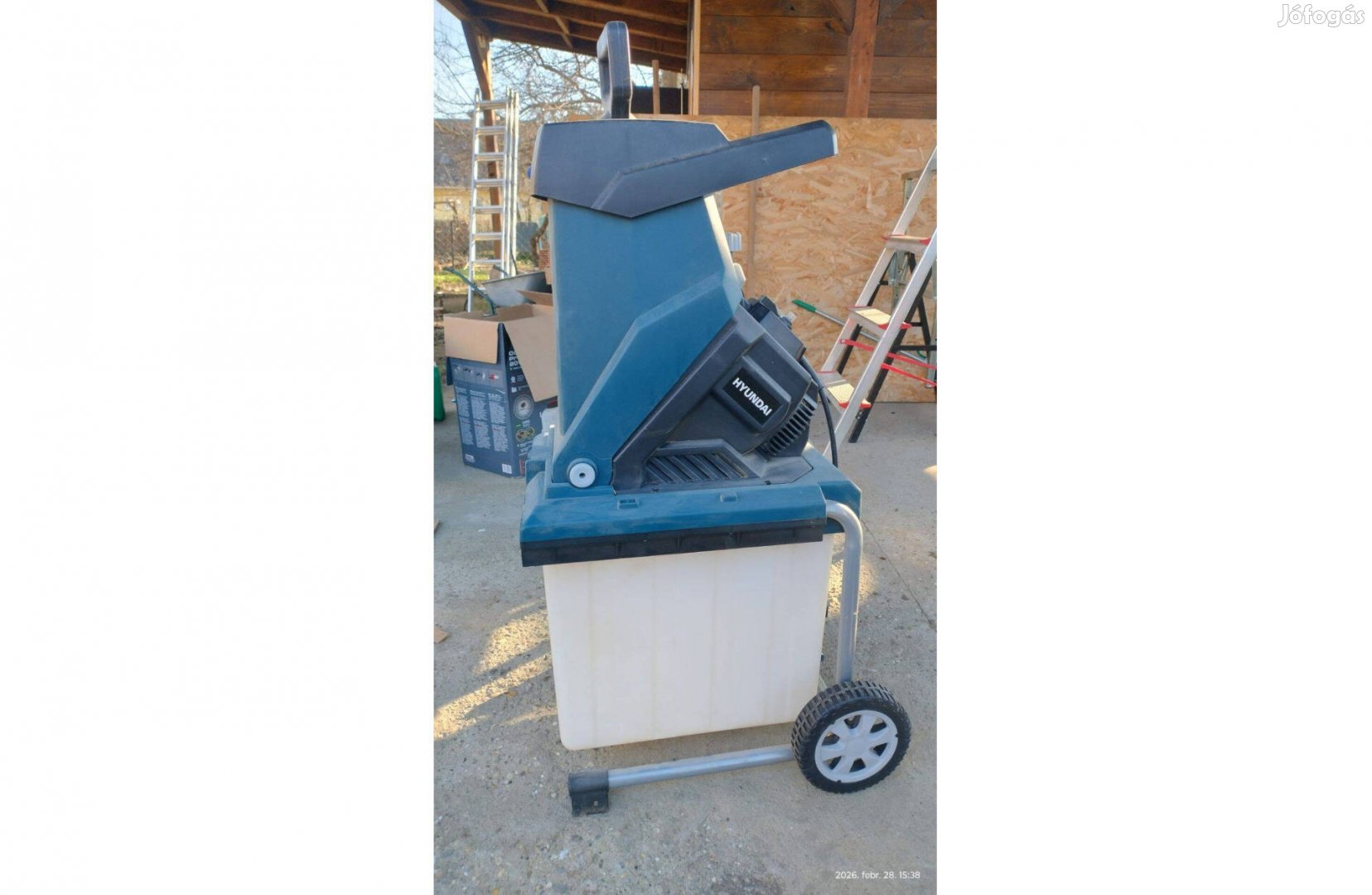 Hyundai Hyd-525 késes ágaprító