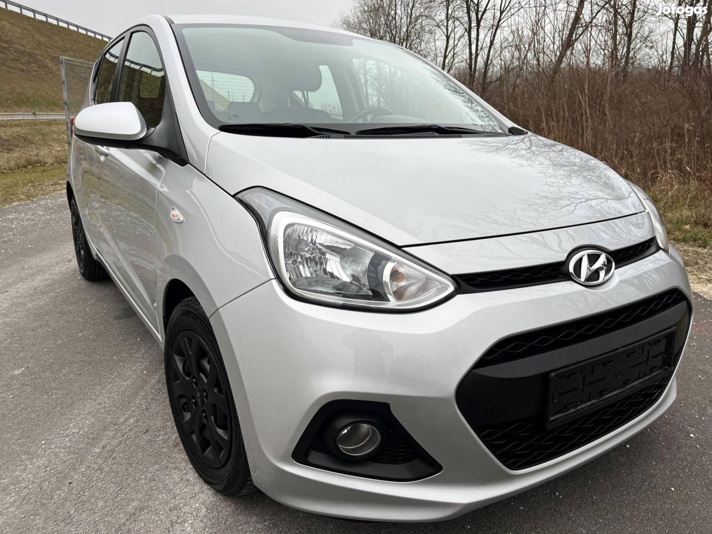 Hyundai I10 1.0i Black Line EURO6 / 17 Ezer KM...