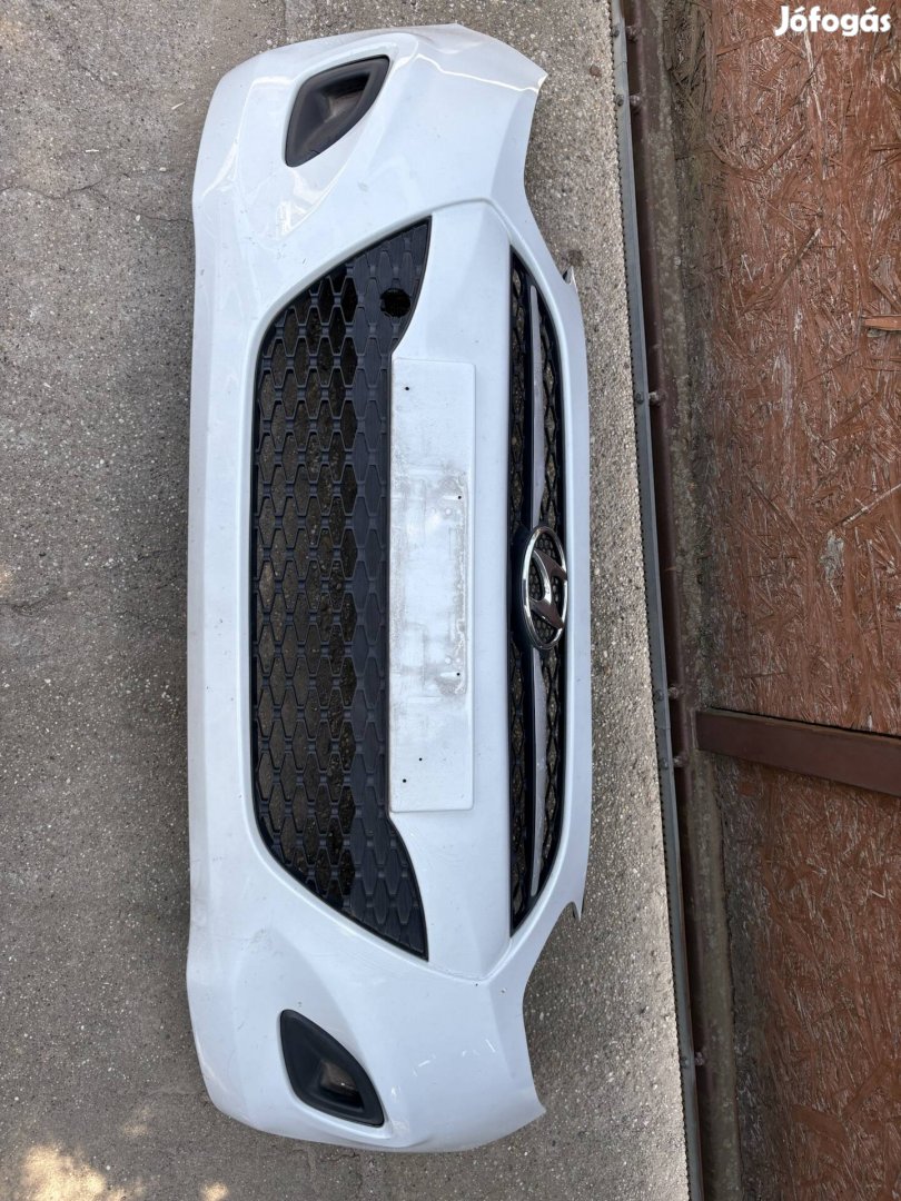 Hyundai I10 2011-től első komplett lökhárító 