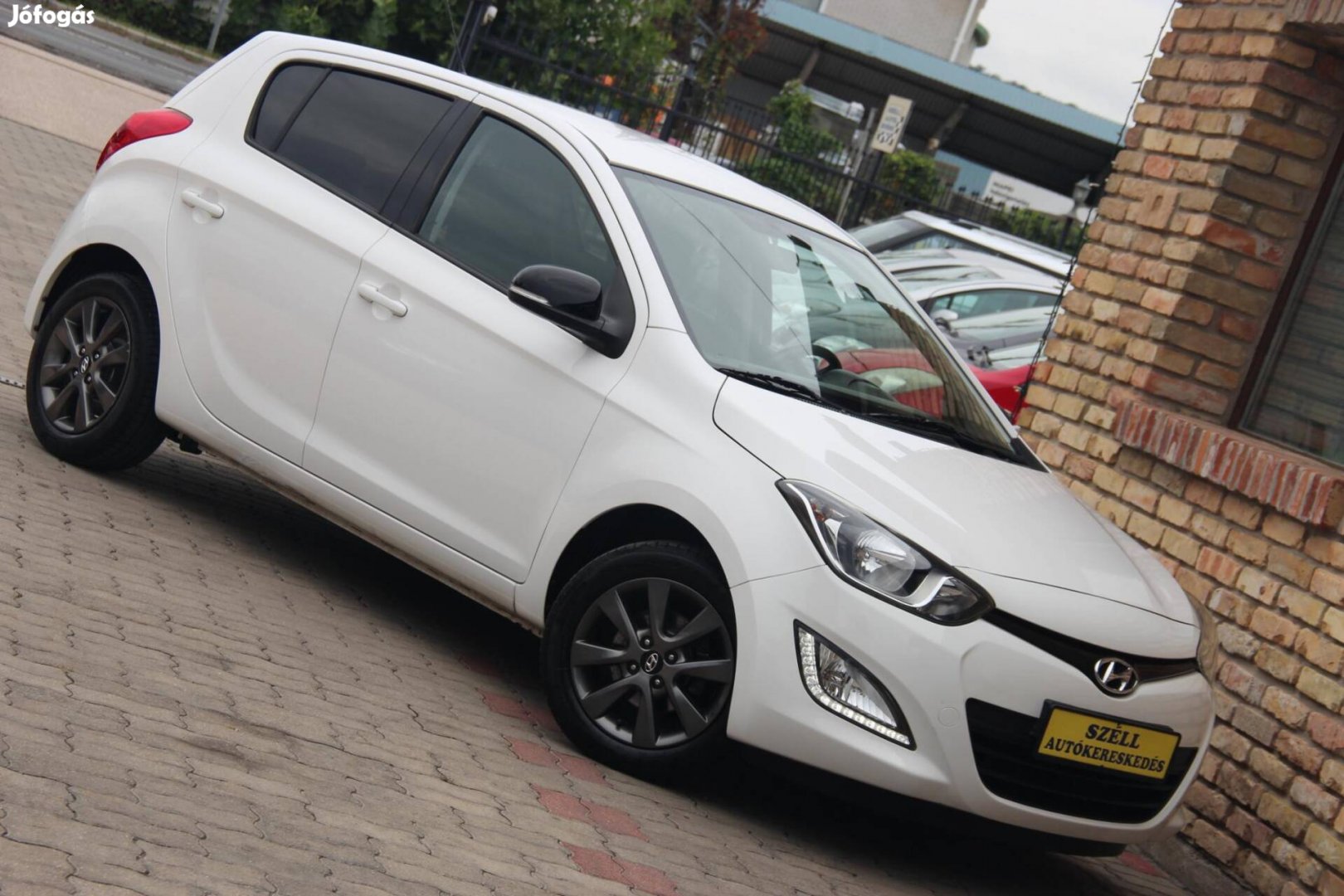 Hyundai I20 1.25 Go! Brasil AC / Alufelni / Fri...