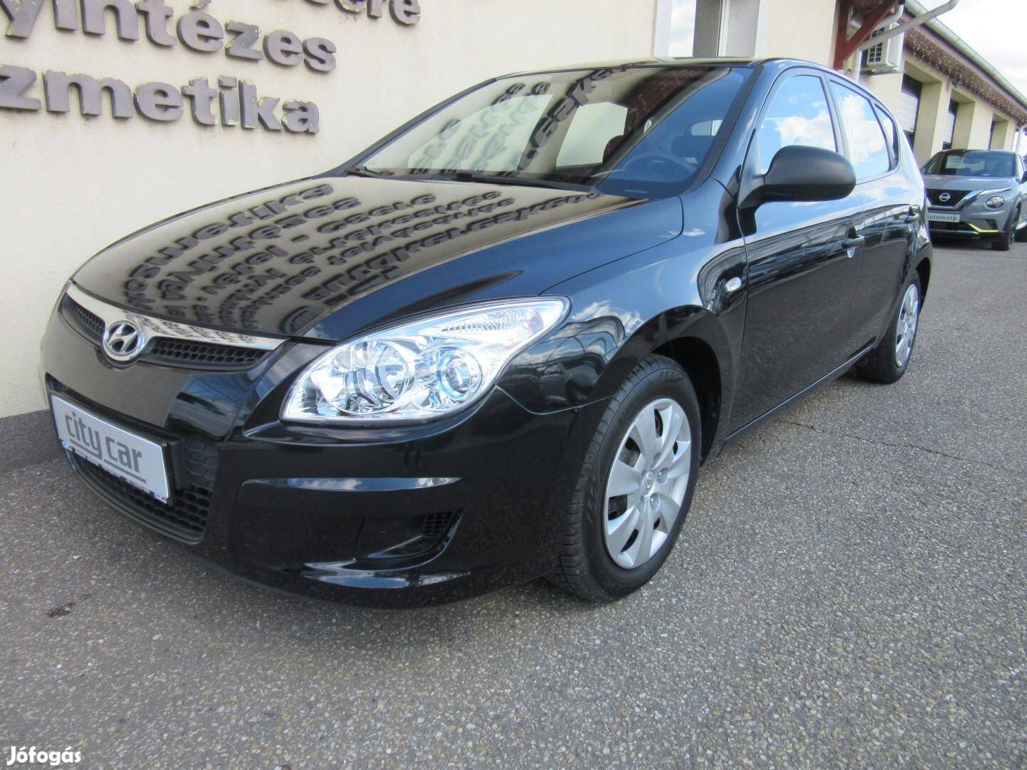 Hyundai I30 1.4 DOHC Classic Klima. ABS !