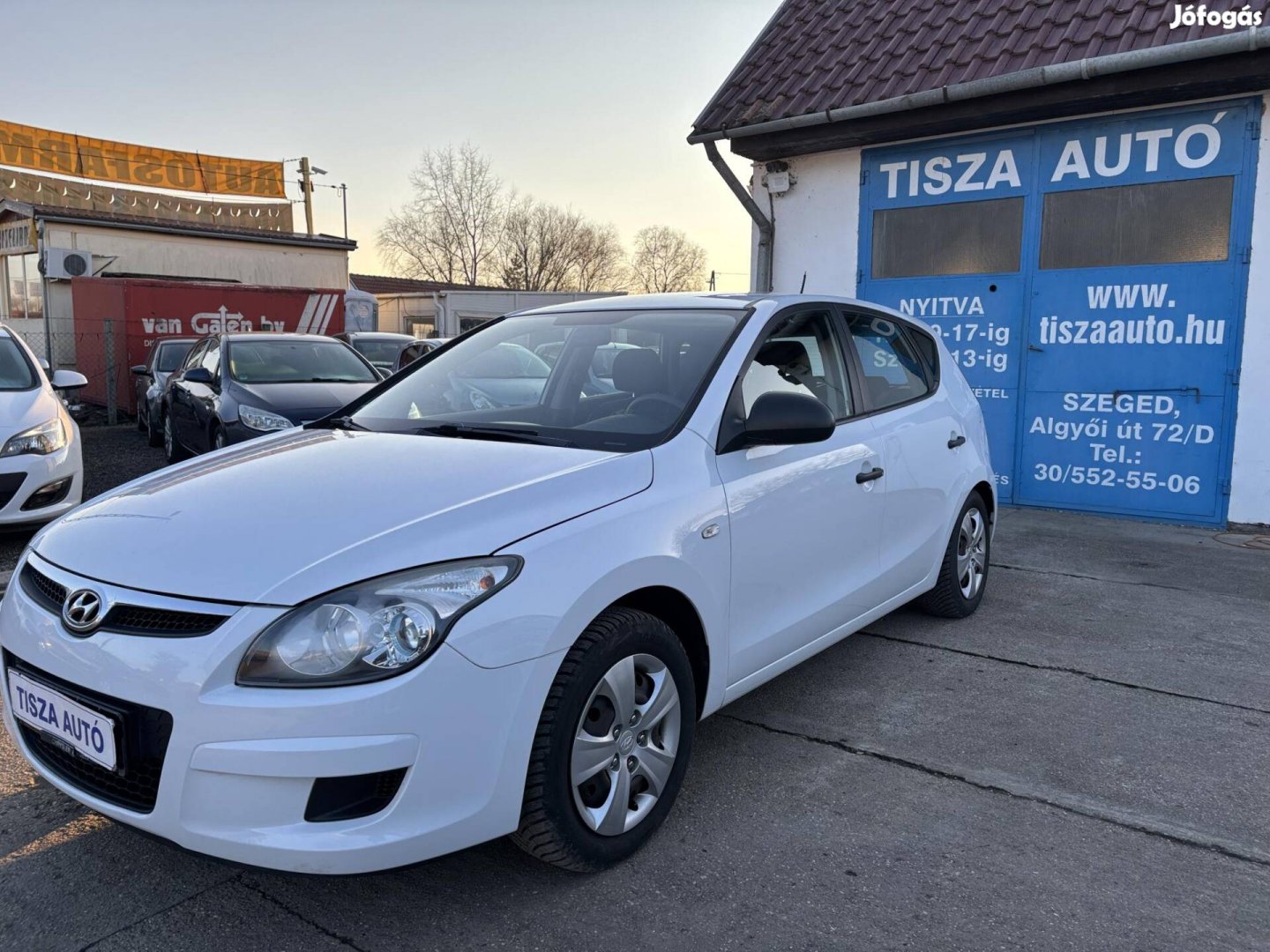 Hyundai I30 1.4 DOHC Classic PLUS friss műszaki...