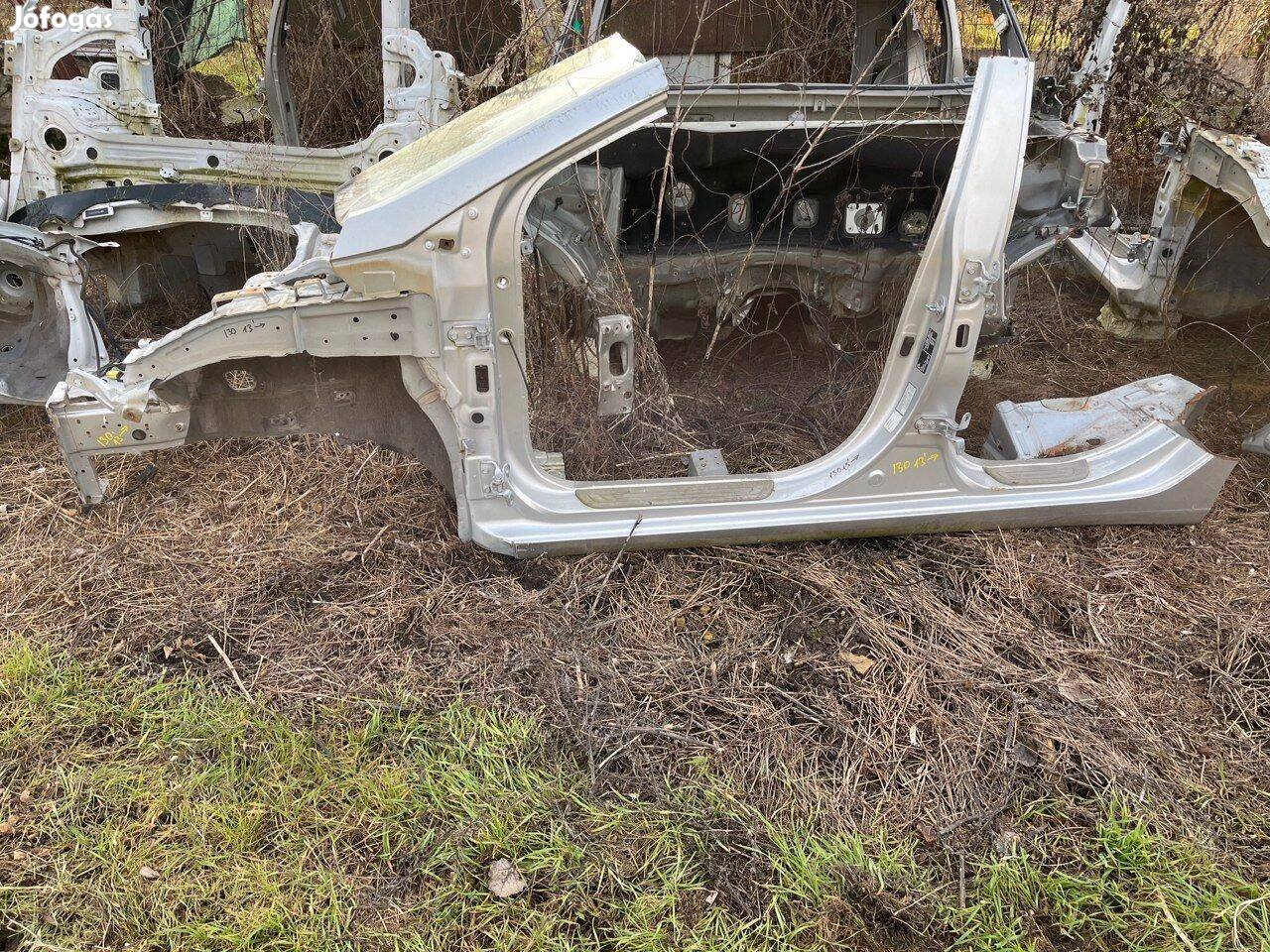 Hyundai I30 2013'-Bal küszöb A-B oszlop , b.doblemez