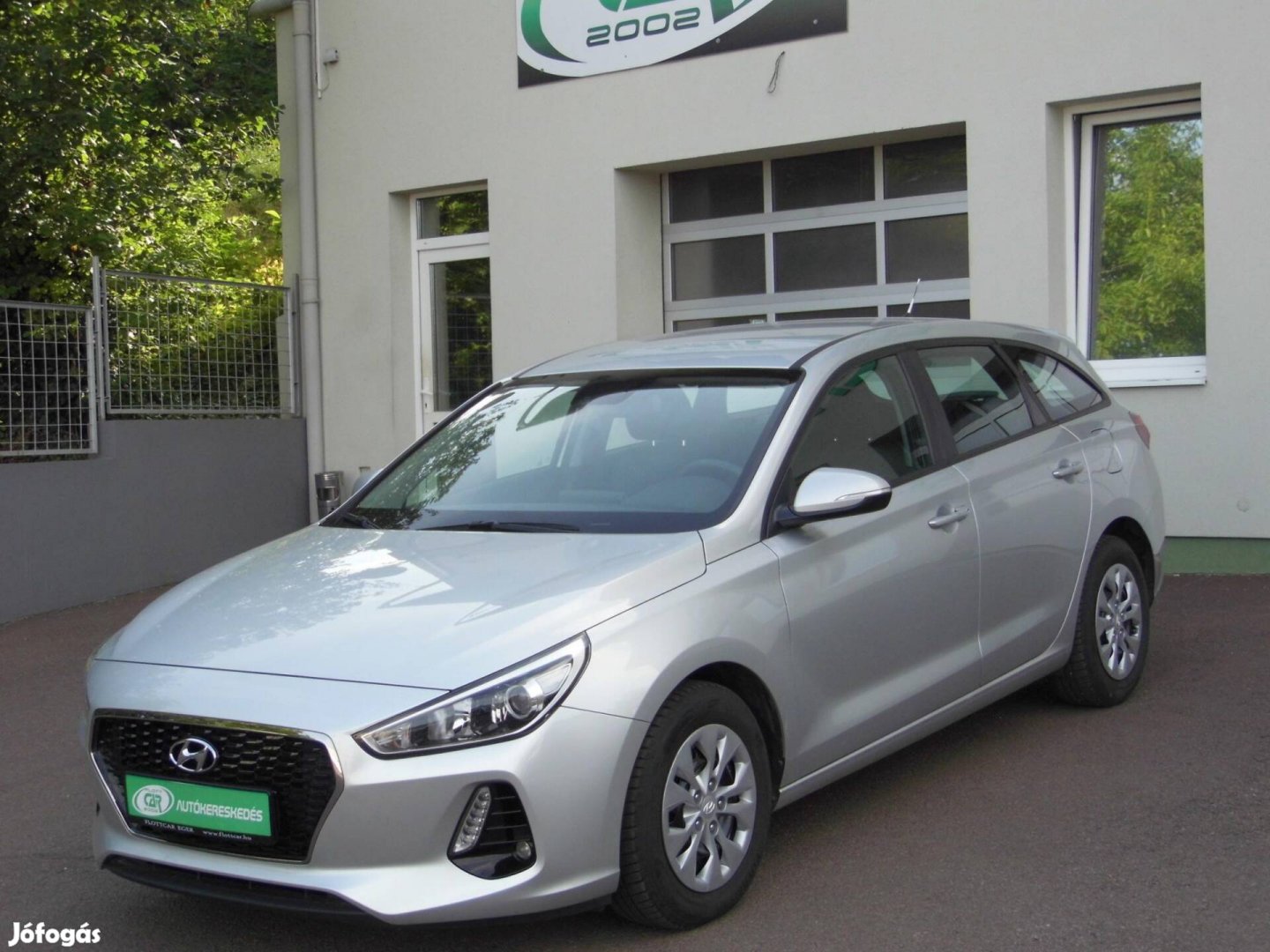 Hyundai I30 CW 1.4 MPi ISG Comfort Szervízkönyv...