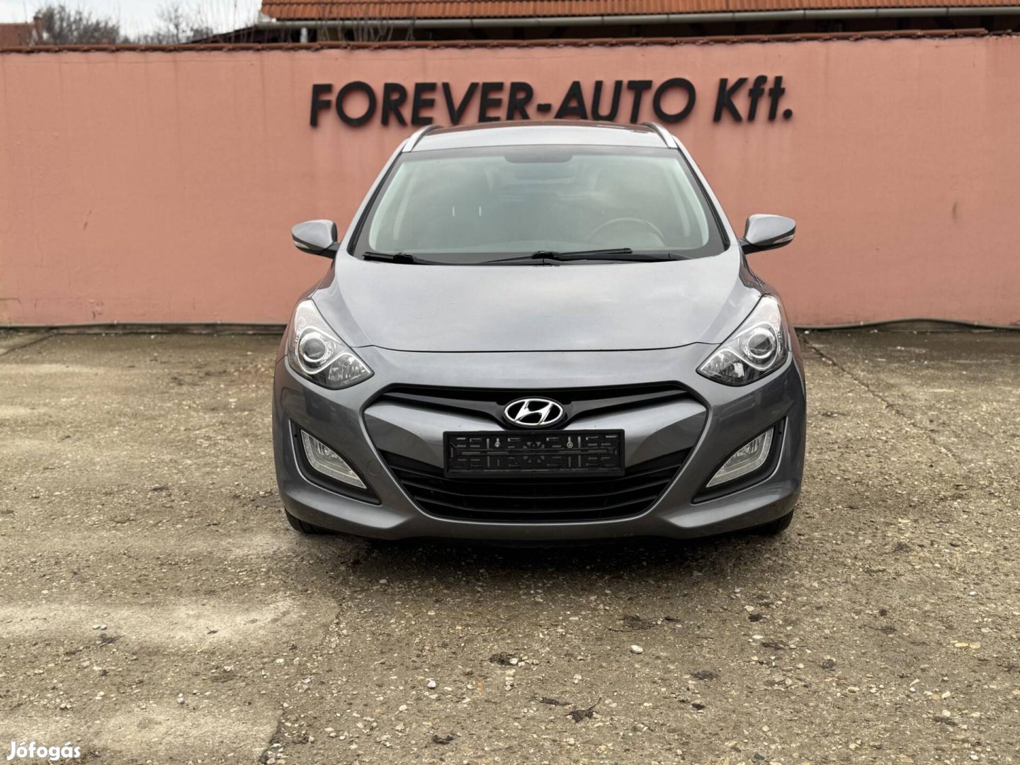 Hyundai I30 CW 1.4i Travel Edition Foglalózva