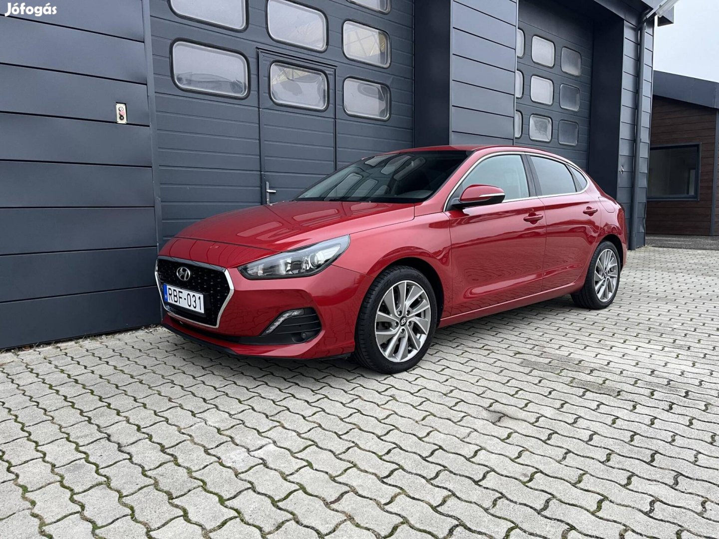 Hyundai I30 Fastback 1.4 T-GDi Comfort Launch E...