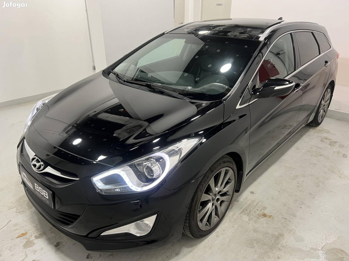 Hyundai I40 1.7 CRDi HP Premium Végig VEZ.SZERV...