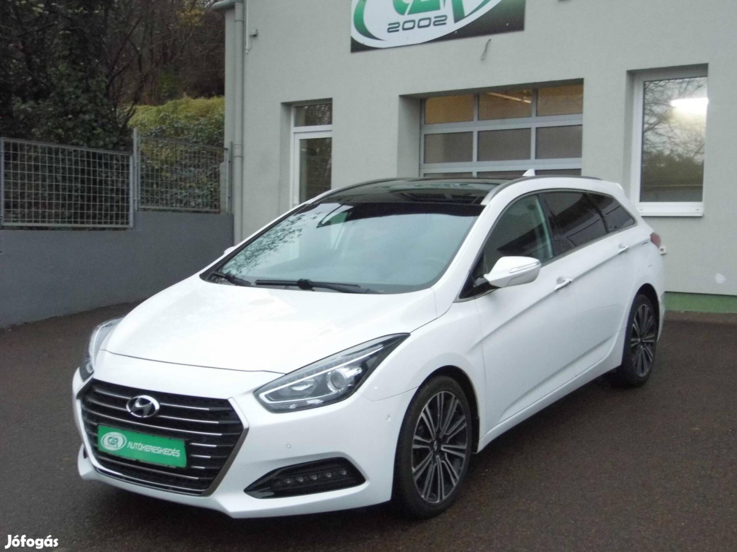 Hyundai I40 2.0 GDI Premium (Automata) Szervízk...