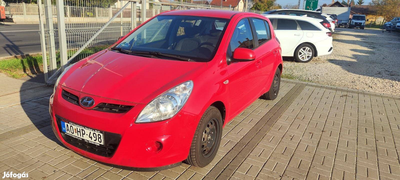 Hyundai IX20 1.4 DOHC Life AC 1248cm3-57KW-77LE...